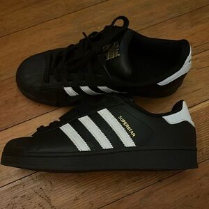 Adidas superstar shoes